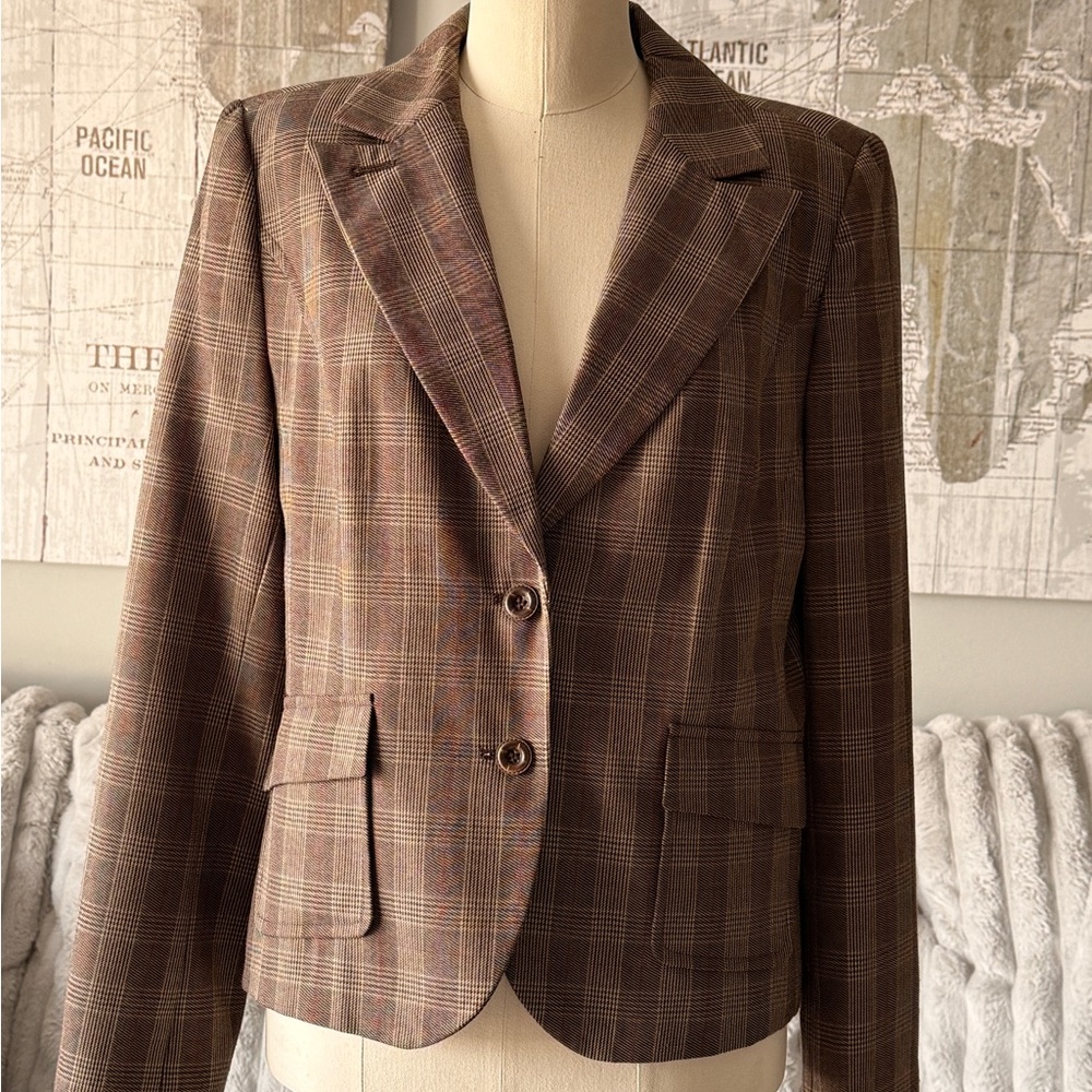 Chadwicks Classic Checkered Blazer in Brown‎
